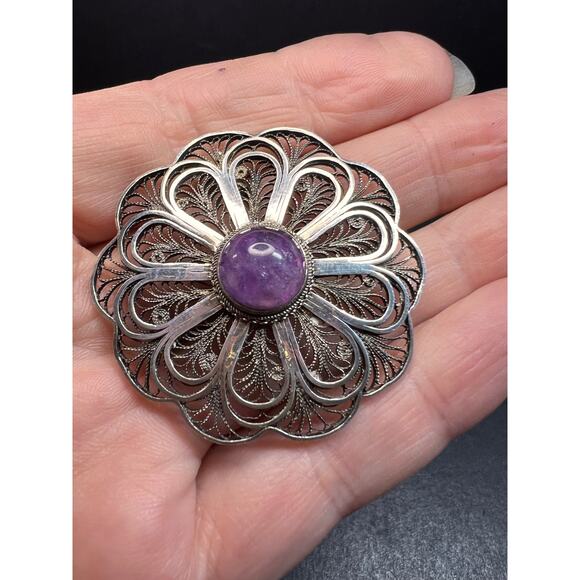 Vintage filigree amethyst sterling silver brooch made in Jerusalem - Picture 4 of 12